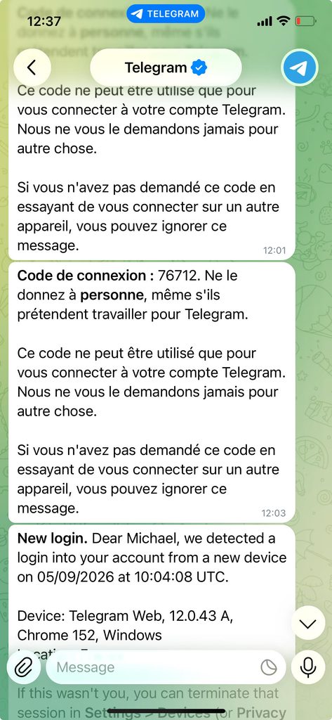 Conversation de service Telegram à coche bleue contenant un code de connexion