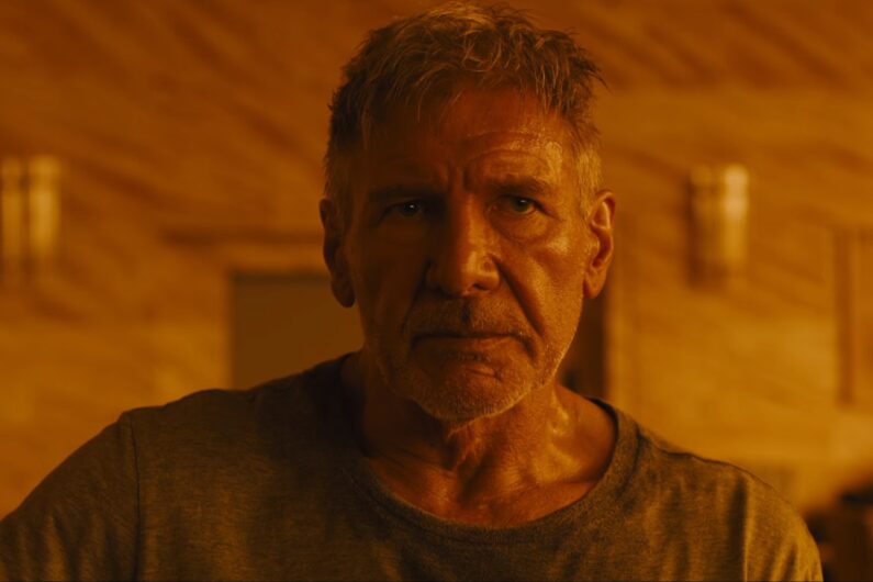 Deckard, fantôme du passé — 30 ans de solitude à Las Vegas.